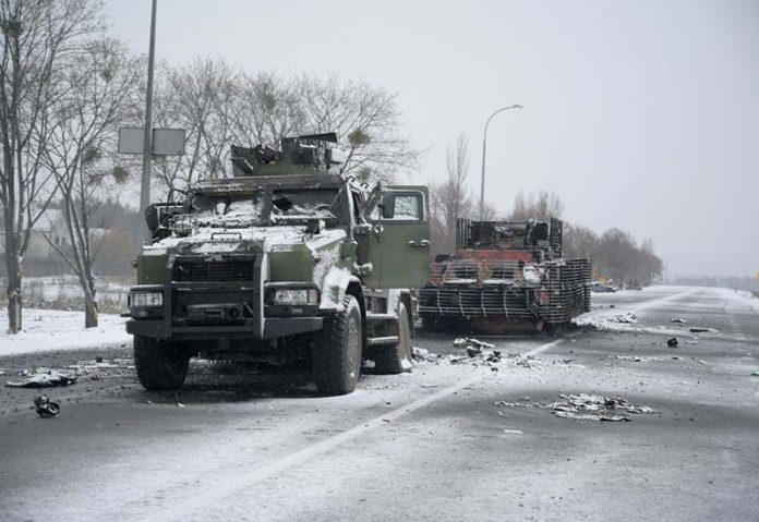 Cars choke roads as Ukrainians flee Russian invaders